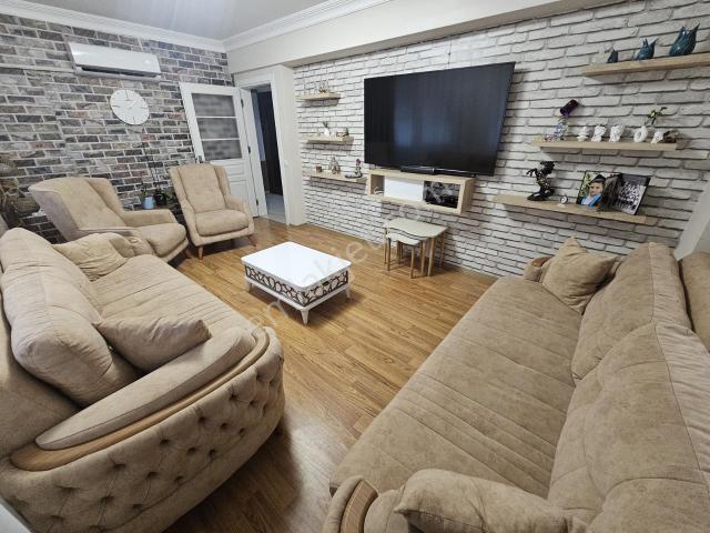 Masrafsız, Önü Açık 3+1daire