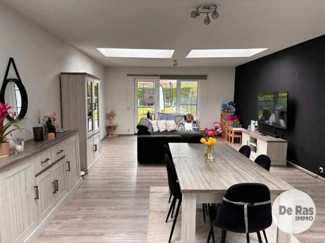 MASSEMEN Rijwoning met riante tuin