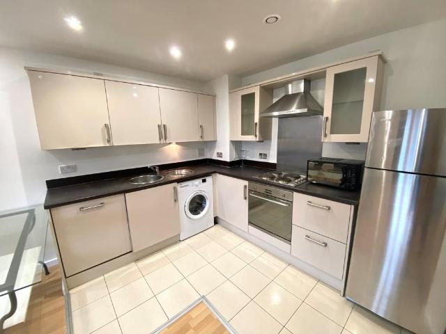 Masshouse Plaza, Birmingham, B5 1 bed apartment to rent £850 pcm £196 pw