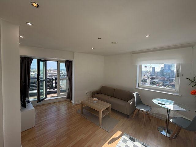 Masshouse Plaza, Birmingham B5, 2 bed flat to rent, £1,150 pcm | PrimeLocation