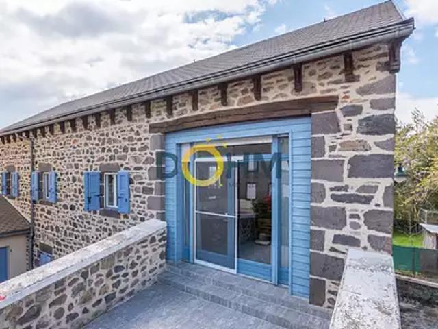 Saint Flour 15100 Achat / Vente maison 6 pièces t6 terrasse