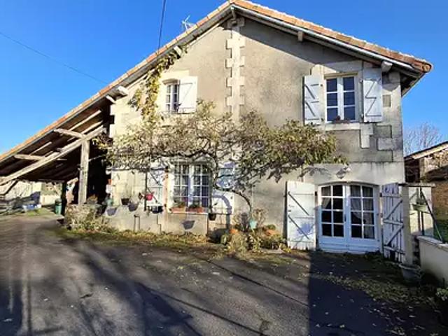 Massignac 16310 Achat / Vente maison 6 pièces t6