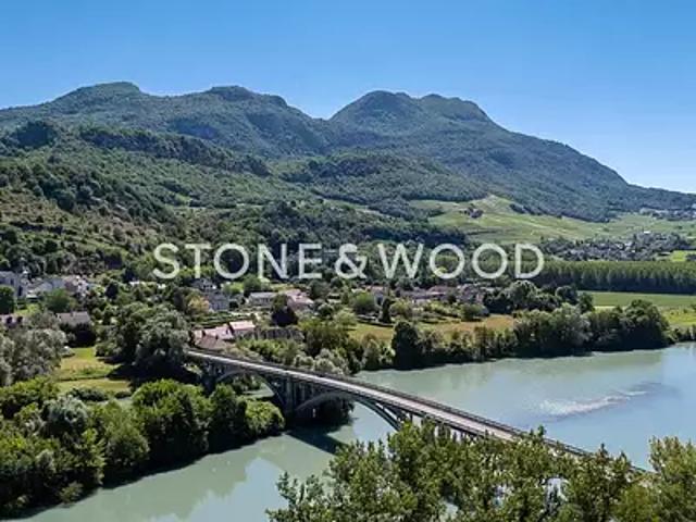 Massignieu de Rives 01300 Achat / Vente maison 20 pièces t20