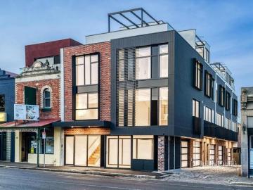 Oversized Three Bedroom + Home Office Street Fronted Terrace with Stunning Rooftop Retreat