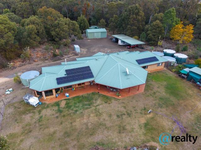Massive Brick Home, 310 Acres, With So Much Potential, Close to Kingaroy