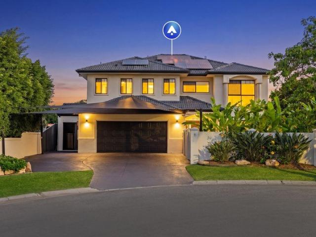 Burleigh Cove Masterpiece on Wide Water with Potential Dual Living