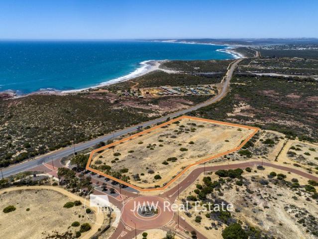 MASSIVE EXPOSURE TO GEORGE GREY DRIVE TOURISM TRAFFIC FLOW