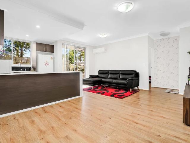 MASSIVE GROUND FLOOR 3BEDROOM PLUS STUDY PLUS 2 CAR