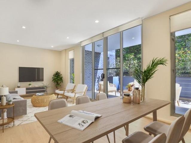 Massive Ground Floor Sanctuary With Unrivalled Convenience