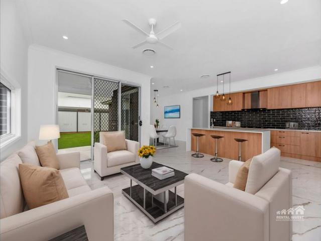MASSIVE HOME. LESS THAN 2 YEARS OLD $ 890 per week increasing to $ 930 per week from 4/4/2027