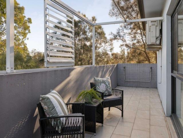 Massive Split Level Apartment with Double Parking