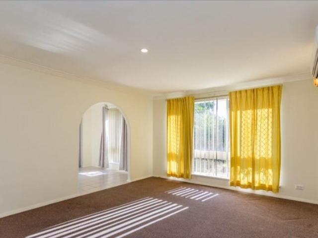 Massive 4x1 Family Home Perfect for You!