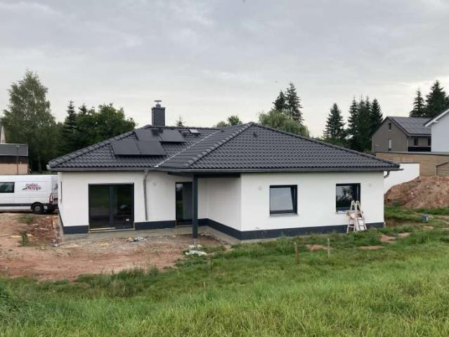 Massiver Bungalow nach Ihren Wünschen in Ehrenfriedersdorf!