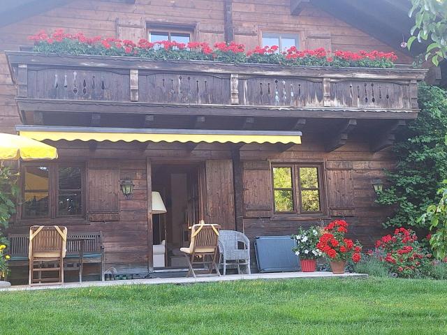 Massivholzhaus