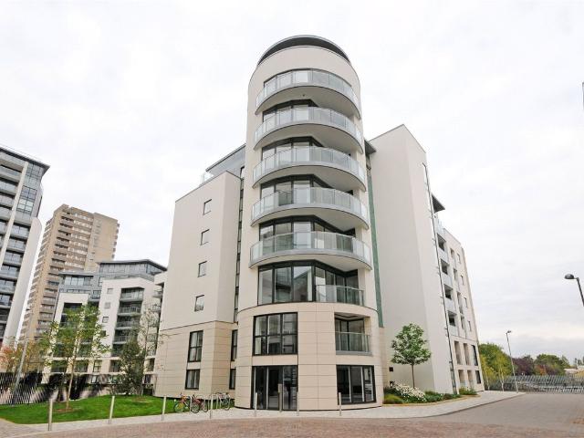 Masson House, Pump House Crescent TW8, 1 bed flat to rent, £2,000 pcm | PrimeLocation