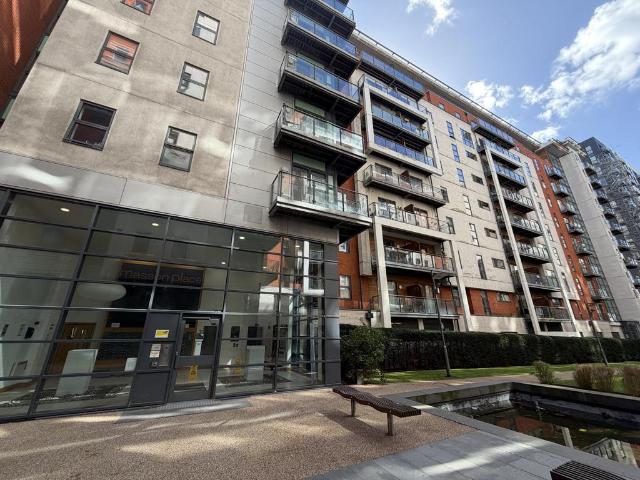 Masson Place, Manchester, Manchester, M4 2 bed terraced house to rent £1,195 pcm £276 pw