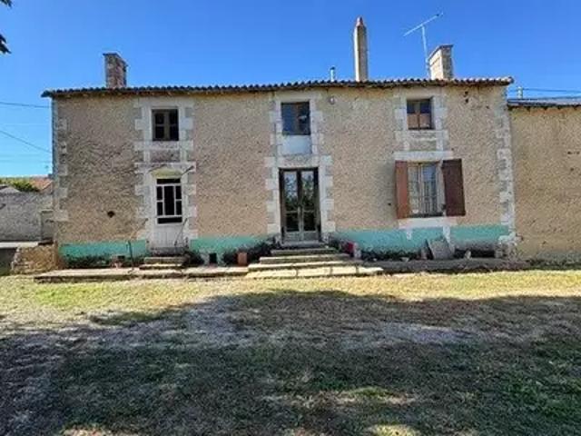 Massognes 86170 Achat / Vente maison 3 pièces t3