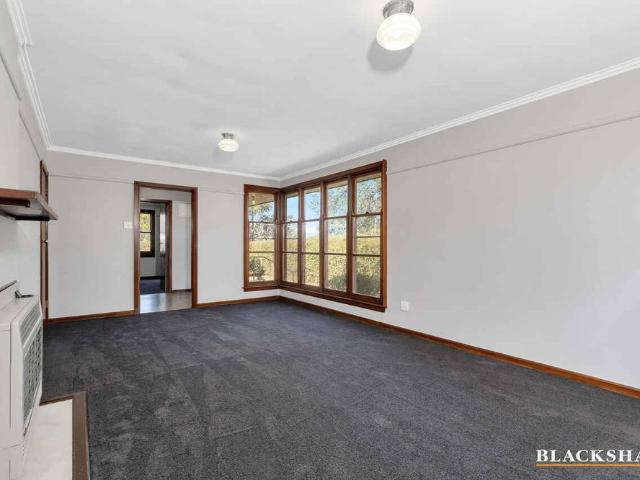 Mature Gardens, Spacious Yard – A Place to Breathe | 6 Month Lease