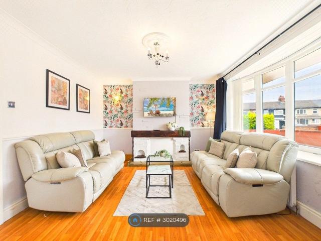 Matford Avenue, Middlesbrough TS3, 4 bed semi detached house to rent, £3,000 pcm | PrimeLocation