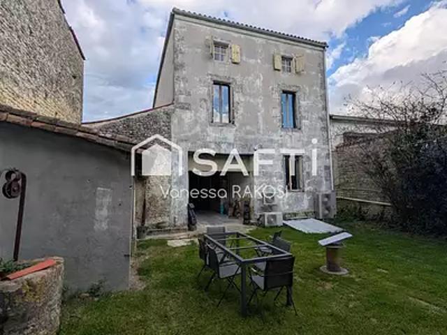 Matha 17160 Achat / Vente maison 4 pièces t4 parking