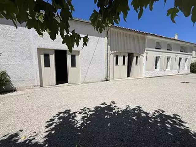 Matha 17160 Achat / Vente maison 5 pièces t5 parking