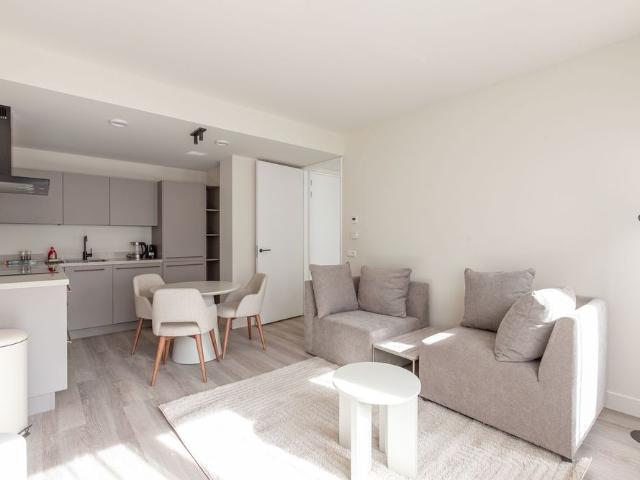 Mathenesserlaan Short Stay A