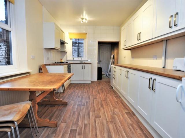 Mathieson Court, London, SE1