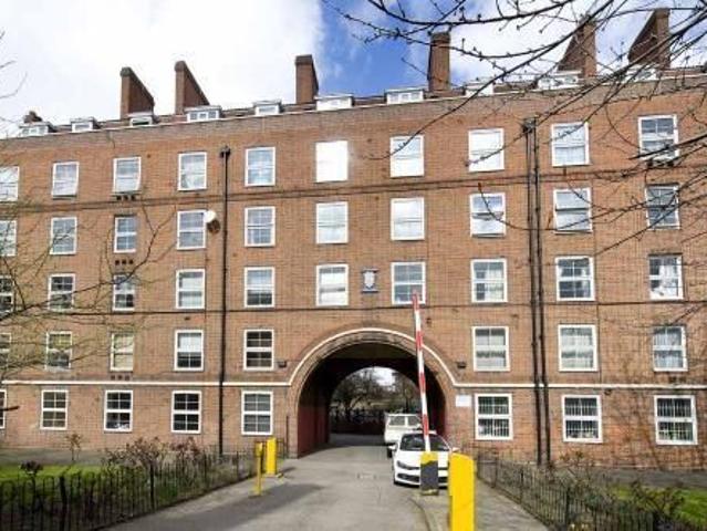 Matilda House, St. Katharines Way, Wapping E1W, 2 bed flat to rent, £2,448 pcm | PrimeLocation