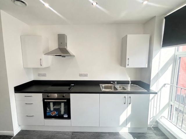 Matlock Road, Coventry CV1, 2 bed flat to rent, £1,200 pcm | PrimeLocation