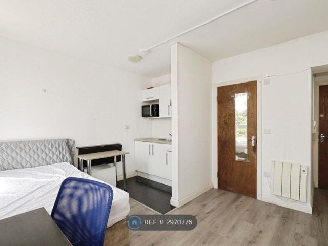 Matmer House, York YO10, Studio to rent, £1,050 pcm | PrimeLocation