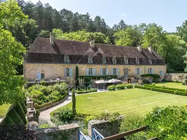 Mauzens et Miremont 24260 Achat / Vente maison 20 pièces t20 piscine