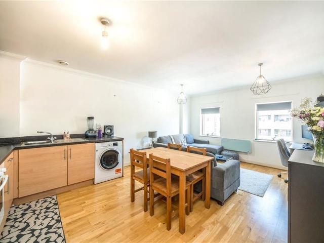 Maud Chadburn Place, Balham SW4, 1 bed flat to rent, £2,350 pcm | PrimeLocation