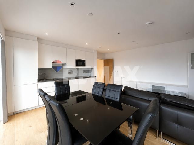 Maud Street, London E16 2 bed flat to rent £2,350 pcm £542 pw