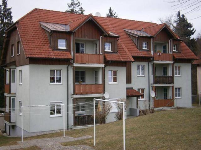 MAUERKIRCHEN: 4 Zimmer Erdgeschosswohnung