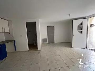 Mauguio 34130 Location maison 3 pièces t3 au dernier étage