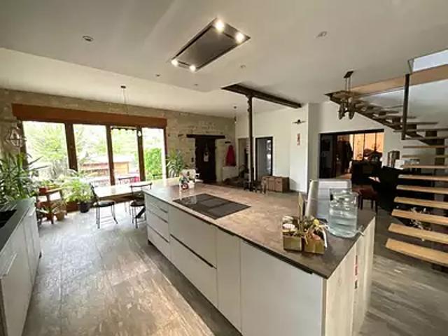 Maurecourt 78780 Achat / Vente maison 12 pièces t12