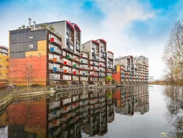 Maurer Court, John Harrison Way, Greenwich, O2, London SE10, 2 bed flat to rent, £2,600 pcm | PrimeLocation