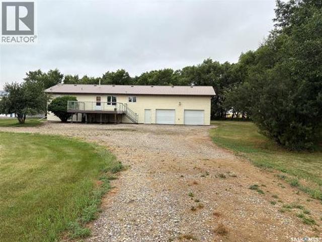 Maurer Acreage, Weyburn Rm No. 67, SK, S4H 2J9 house for sale | Listing ID SK045677 | Royal LePage