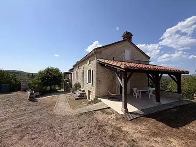 Mauroux 46700 Location maison 3 pièces t3