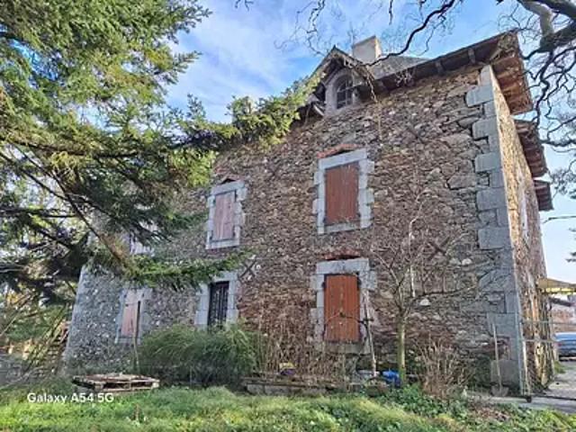 Maurs 15600 Achat / Vente maison 9 pièces t9