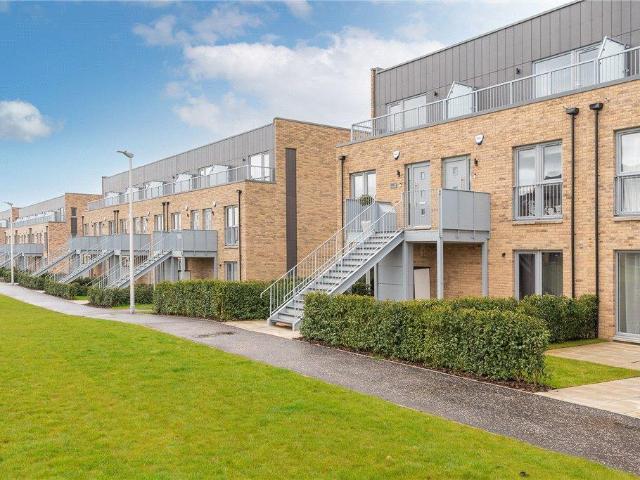 Mauseley Park, Edinburgh 3 bed apartment to rent £1,700 pcm £392 pw