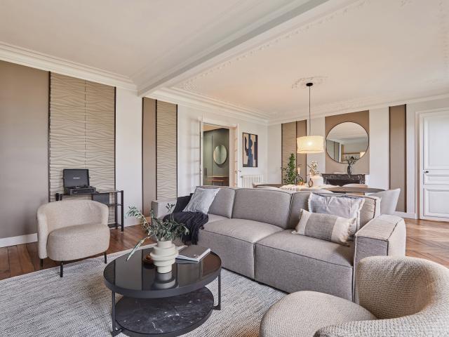 Mavea 3 bedrooms in Canal Saint Martin