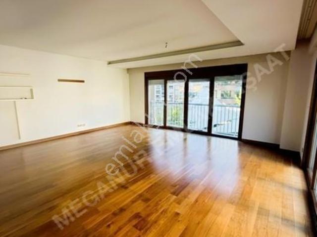 Mavera Başakşehir Sitesinde 4+1 Kiralık Daire