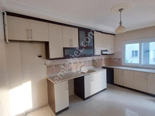 Mavi Bulvar Kombili Doğalgazlı 3+1 Kiralık Daire