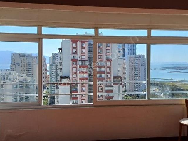 Mavişehir Flamingo Deniz Manzaralı İki Wc K. Mutfak 2+1
