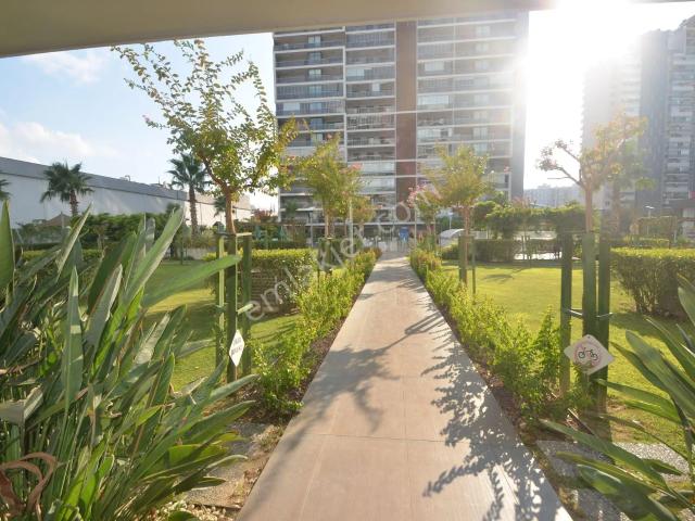 Mavişehir Modern 4'te Kiralık Lüks Eşyalı Peyzaj Manzaralı 2+1 Daire