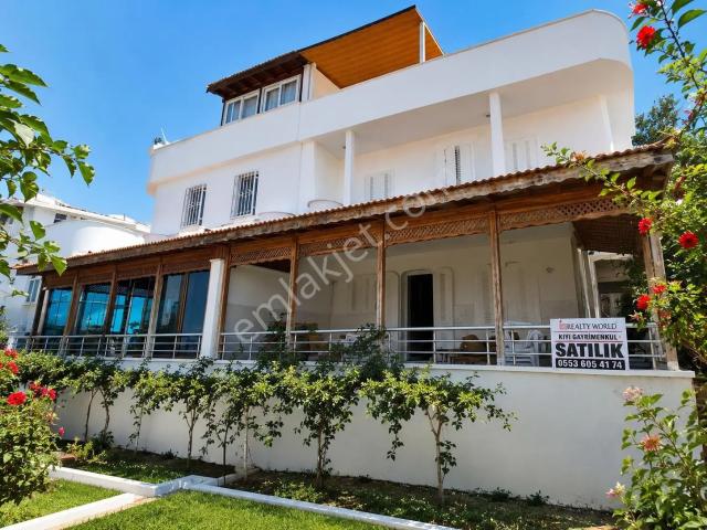Mavişehir Mavi Ay Sitesinde Doğayla İç İçe Tadilatlı Yazlık