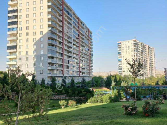 Mavişehir Sitesi 2. Etap 1+1 Kiralık Daire
