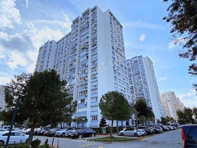 Mavişehir Pamukkale Bloklarında Deniz Manzaralı Büyük Tip 3+1