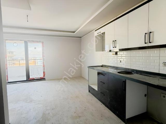 Mavi Emlaktan Kartal Çeşme Mevkinde 1+1 Dubleks Satılık Daire